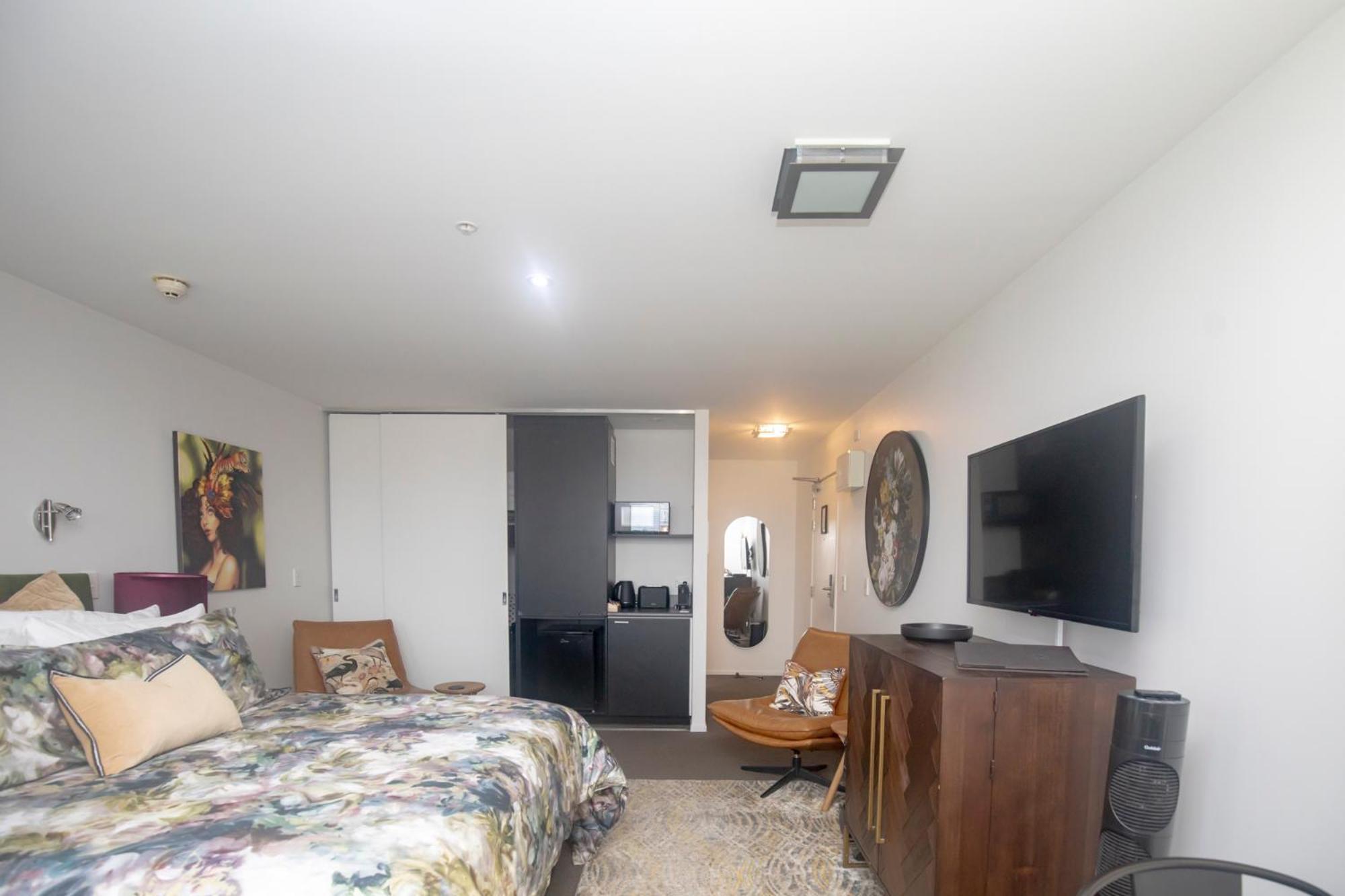 Cathedral Junction Apartment